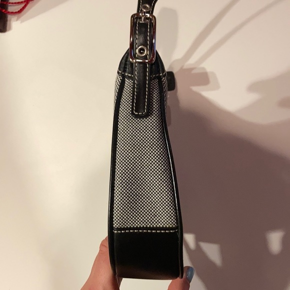 Vintage Coach herringbone purse - Picture 3 of 8